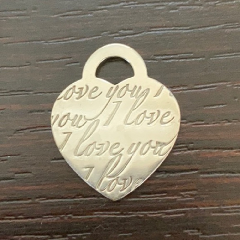 Tiffany heart shape pendant